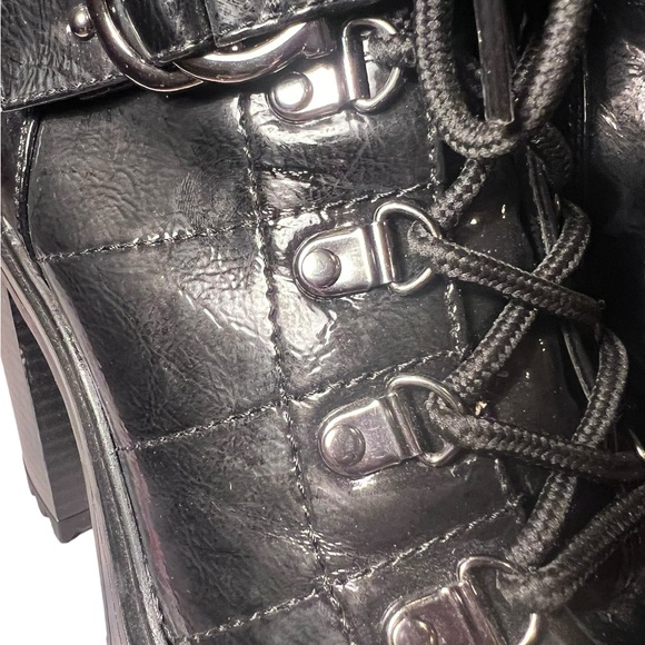 GUESS GBG Los Angeles SIZE 8 Platform Block‎ Heel Bootie- pre loved whimsigoth - Picture 9 of 12